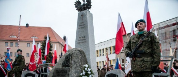 Narodowy Dzień Pamięci „Żołnierzy Wyklętych” w Elblągu - odsłonięcie tablicy upamiętniającej