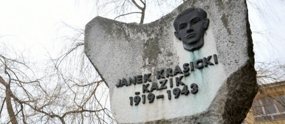 Pomnik Janka Krasickiego trafi do muzeum. Opinia ROPWiM pozytywna!