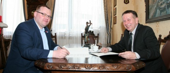 V LO podpisało porozumienie o współpracy  z Uniwersytetem Gdańskim