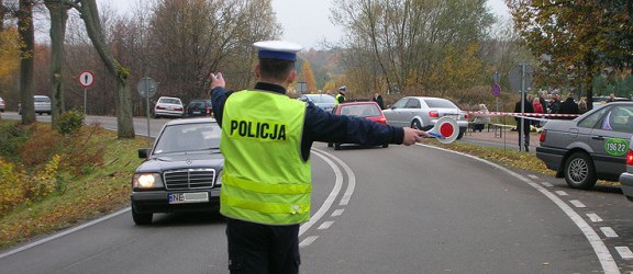 Policyjna akcja Znicz 2012. Na drogach będzie więcej patroli