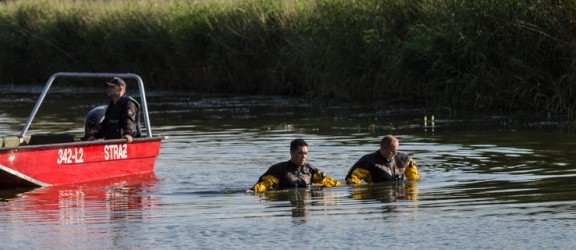 Trwają poszukiwania młodej osoby w rzece Elbląg