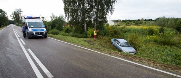 Dachowanie samochodu na Łęczyckiej. Nikt nie ucierpiał