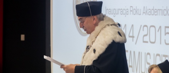 Inauguracja roku akademickiego i ostre przemówienie rektora