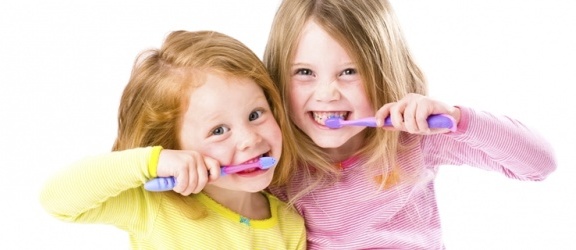 Wielka akcja mycia zębów! Przedszkolaki pobiją rekord Guinnessa?