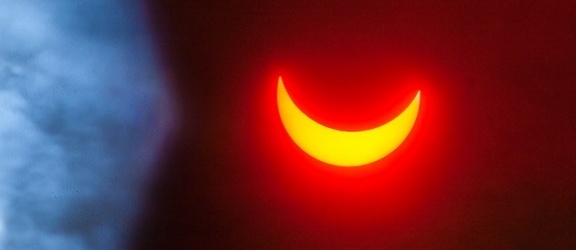 Zaćmienie Słońca - rzadkie zjawisko, uchwycone na fotografii