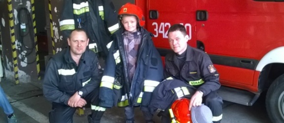Maluchy z „czternastki” z wizytą u strażaków