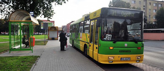 Autobusy i tramwaje w czasie świąt. Zmiany w rozkładzie jazdy
