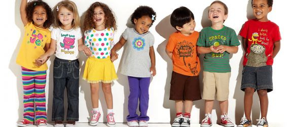 Kolorowy świat dziecięcej mody