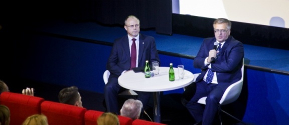 Czym jest debata według byłego prezydenta Komorowskiego?