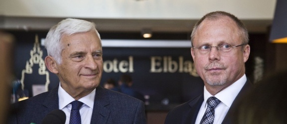 Jerzy Buzek spotkał się z elbląskimi przedsiębiorcami. Mówił również o przekopie Mierzei