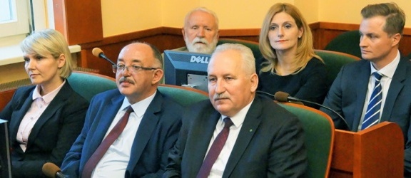 Miron Sycz (PO) negujący ludobójstwo wołyńskie w zarządzie województwa