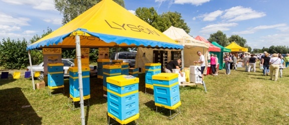 Miodowy weekend w Karczowiskach.  XIV Targi Pszczelarskie i Tradycyjnej Żywności