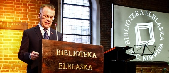 Minister gratuluje biblioteki, takiej jak jagiellońska w Krakowie 