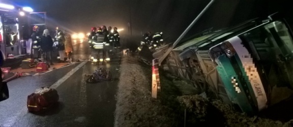 Wypadek autobusu w Kazimierzowie