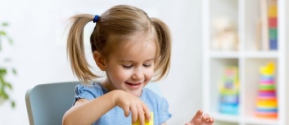 Klocki konstrukcyjne – sposób na wszechstronny rozwój dziecka