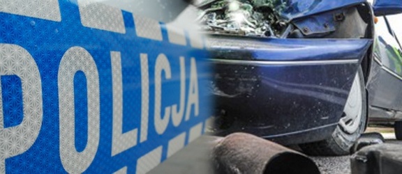 Wypadek dwóch samochodów osobowych w Komorowie Żuławskim