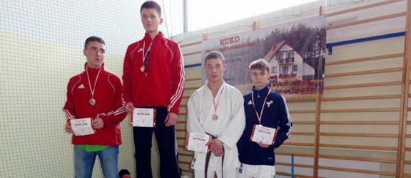 Młodzi elbląscy karatecy wywalczyli medale w Toruniu