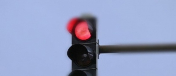 Na skrzyżowaniu 12 Lutego-Królewiecka-Teatralna-Nowowiejska będzie korekta sygnalizacji świetlnej
