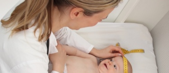 Czym są siatki centylowe i co mówią o rozwoju Twojego dziecka?