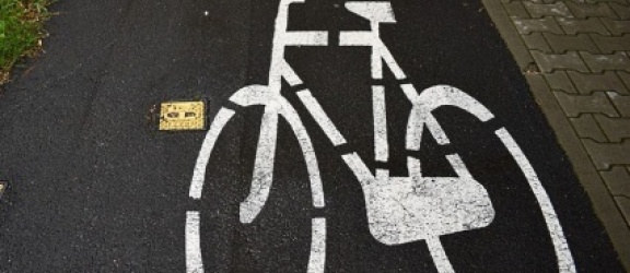 Nasz Czytelnik: Rowerzyści spychają pieszych z chodników