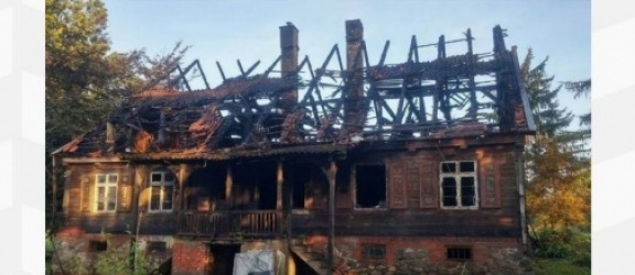 Elbląg: Straciła dom w pożarze, teraz zagrają dla niej szachiści