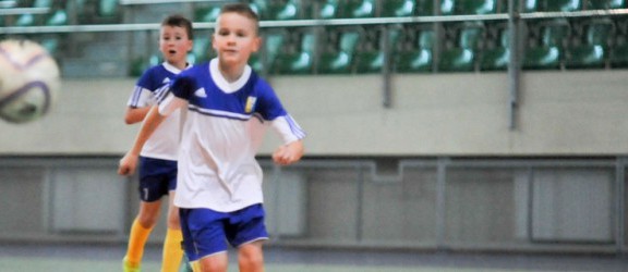 Olimpijska Szkoła. Dzieci rozegrają turniej piłki nożnej w hali CSB