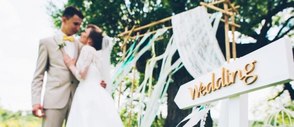 Planowanie ślubu: jaki powinien być idealny lokal weselny?