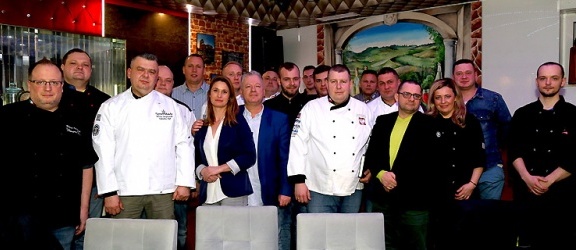 W restauracji Amore Mio spotkali się najlepsi szefowie kuchni z Elbląga i okolic. Będzie się działo! (+ zdjęcia)