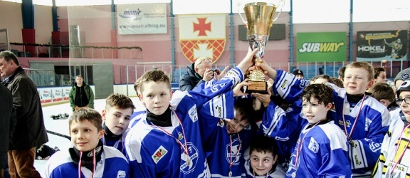 Wyniki II Międzynarodowego Turnieju Hokeja na Lodzie o Puchar Prezydenta Miasta Elbląga Witolda Wróblewskiego