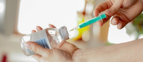 Parlament Europejski przyjął rezolucję w sprawie uchylania się od szczepień i spadku liczby szczepień w Europie