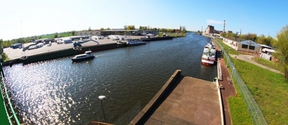 Miastotwórcza rola portu morskiego na przykładzie Portu Gdańsk. Tak może być także w Elblągu