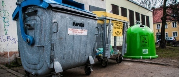 Zmiany terminów odbioru odpadów komunalnych w majówkę