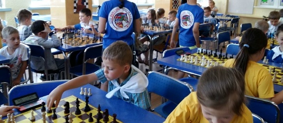 Przedszkolaki grały w szachy w SP nr 1 w Elblągu (+ zdjęcia)