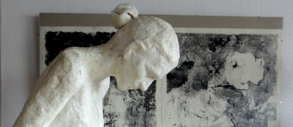Rzeźby stworzone w gdańskiej pracowni ASP już można oglądać w CSE „Światowid” w Elblągu