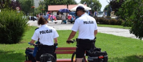 Policyjne patrole rowerowe na elbląskich ulicach