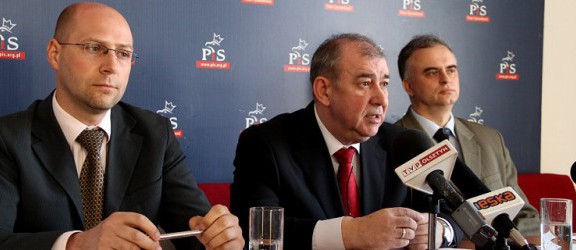 PiS ma już program wyborczy i chce kolejnego referendum