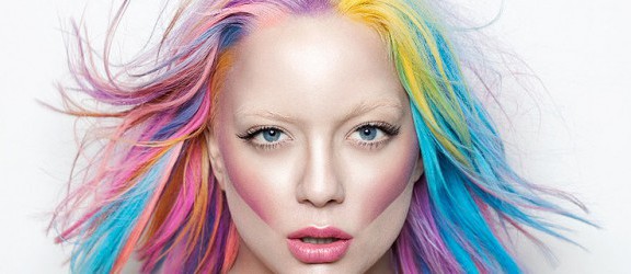 Jak wybrać odpowiedni kolor farby do włosów? 
