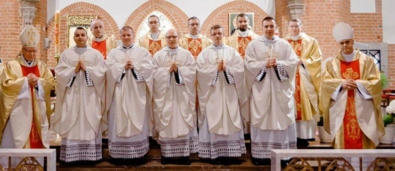 Elbląg. Pięciu nowych księży. Sprawdź do jakich trafią parafii 