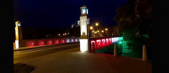 Nowe, energooszczędne lampy uliczne oraz iluminacja mostu w Braniewie