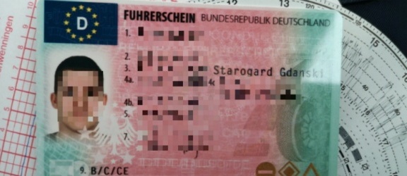 Elbląg: Pokazał policjantom fałszywe niemieckie prawo jazdy
