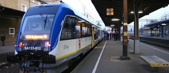 Szybkie połączenie kolejowe Elbląga z Warszawą już funkcjonuje!