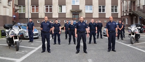 Policjanci z Elbląga wzięli udział w akcji Gaszyn Challenge (+ wideo)