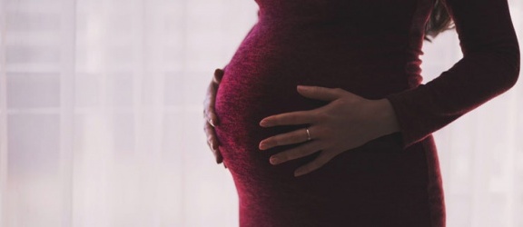 Co powinna zawierać wyprawka do szpitala na poród?