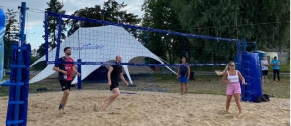 Turniej siatkówki i trening z Marcinem Możdżonkiem