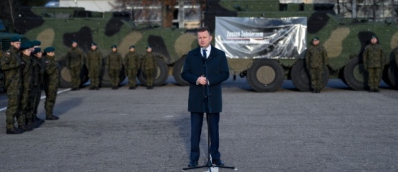 Minister Mariusz Błaszczak odwiedził żołnierzy w Elblągu