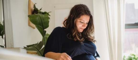 Zdrowe nawyki na każdym etapie ciąży - przewodnik dla przyszłych rodziców