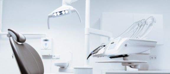 Dentysta - jak wybrać odpowiedniego stomatologa?
