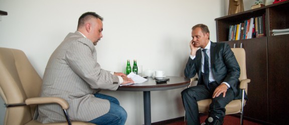 Premier Donald Tusk: Mam sentyment do Elbląga. Specjalny wywiad dla elblag.net