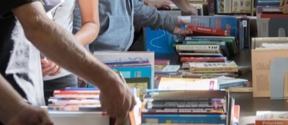 Kiermasz książek wycofanych z bibliotecznego księgozbioru