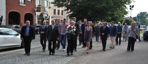 Kaczyński: Absurdem będzie powrót byłych władz